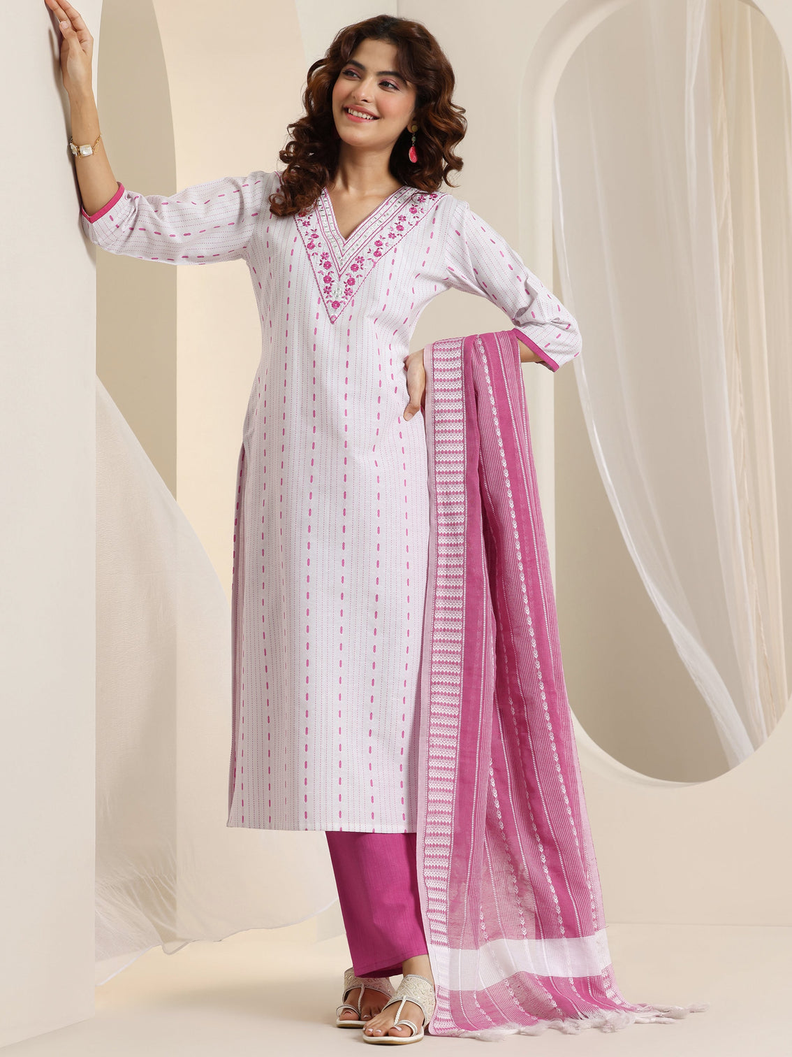 Mameraa White Woven Design Cotton Blend Straight Suit Set With Dupatta