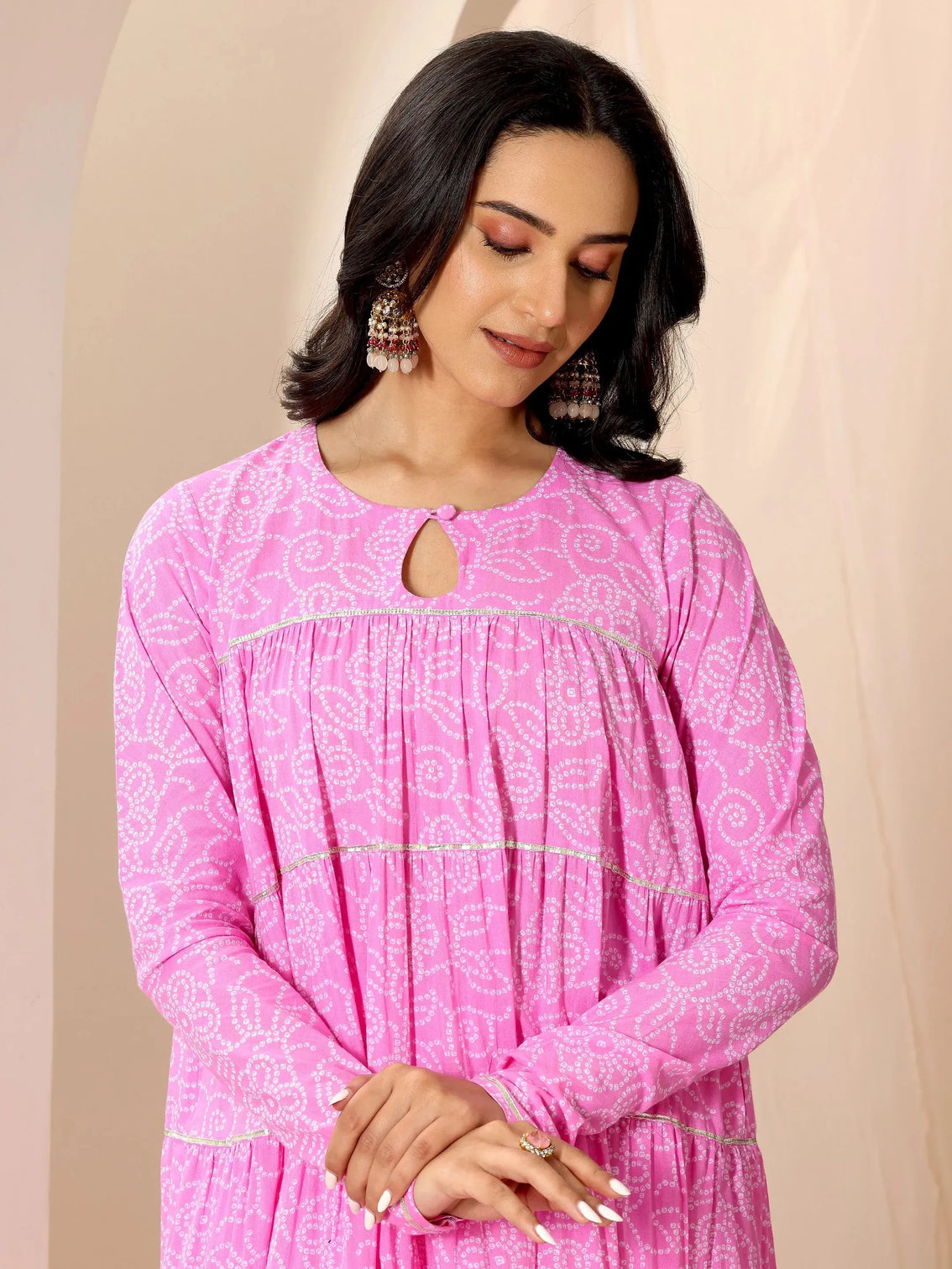Mameraa Pink Floral Printed Cotton Flared Suit Set With Dupatta