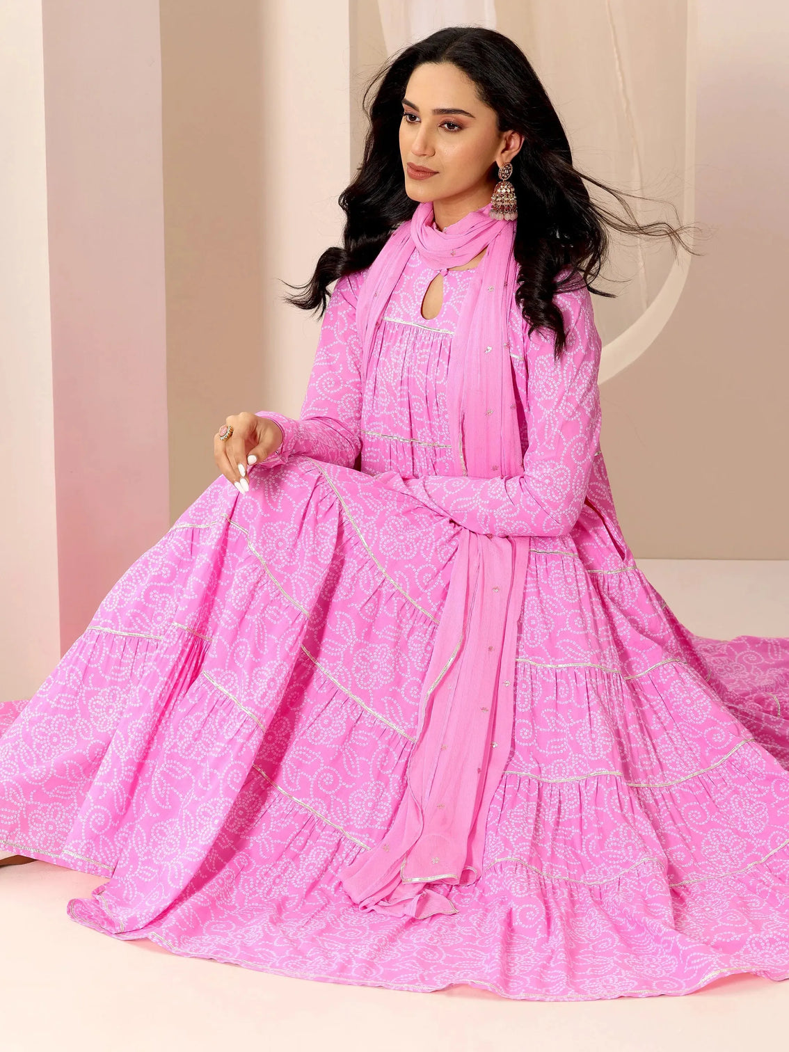 Mameraa Pink Floral Printed Cotton Flared Suit Set With Dupatta