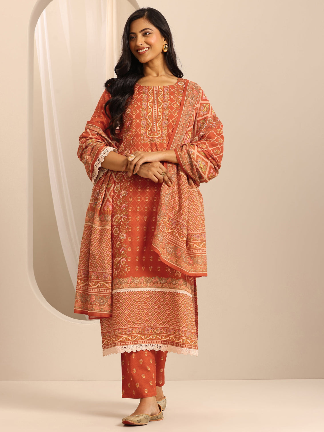 Mameraa Orange Printed Cotton Blend Straight Suit Set With Dupatta