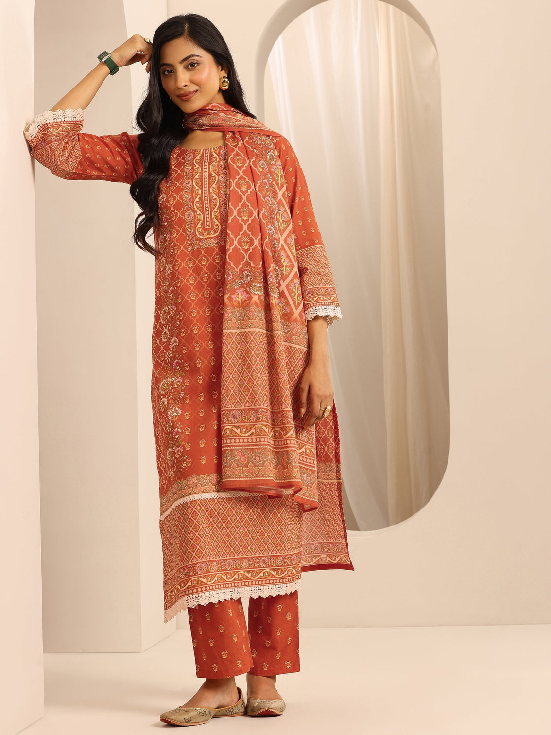 Mameraa Orange Printed Cotton Blend Straight Suit Set With Dupatta