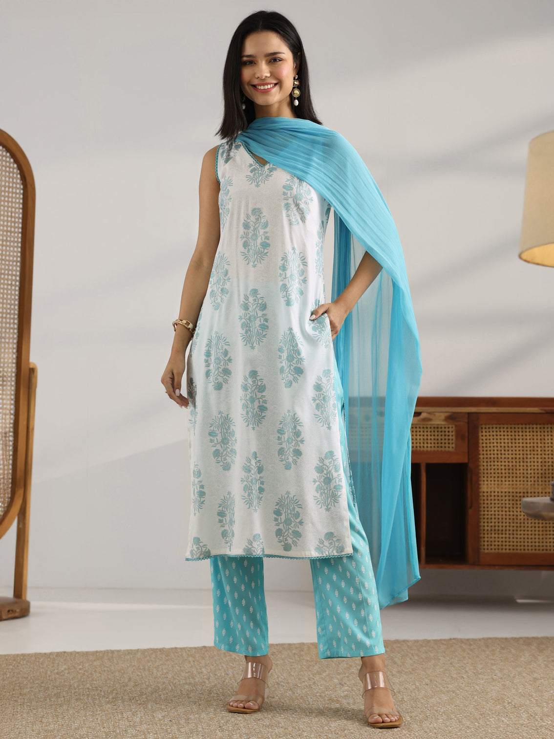 Mameraa White Printed Rayon Straight Suit Set With Dupatta