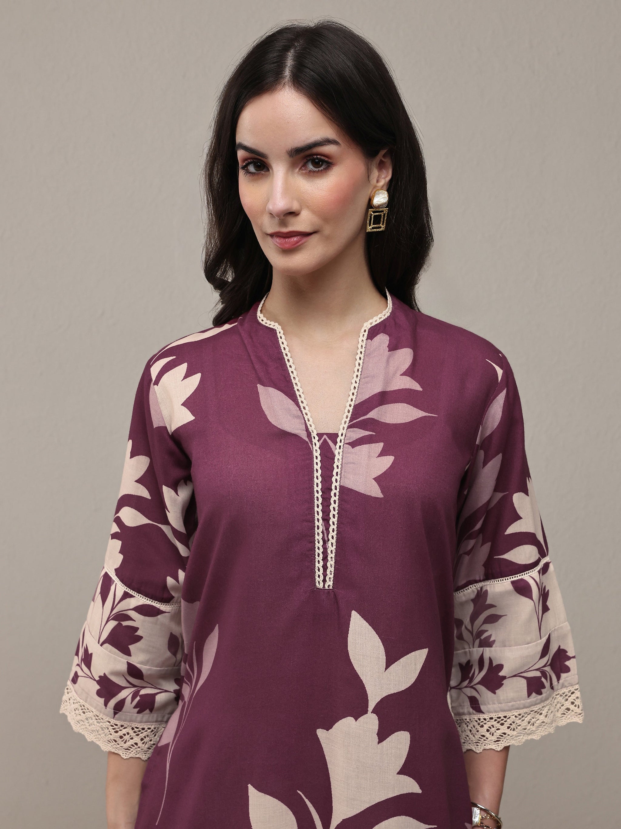 Libas Mauve Floral Printed Cotton Blend Straight Kurta Set