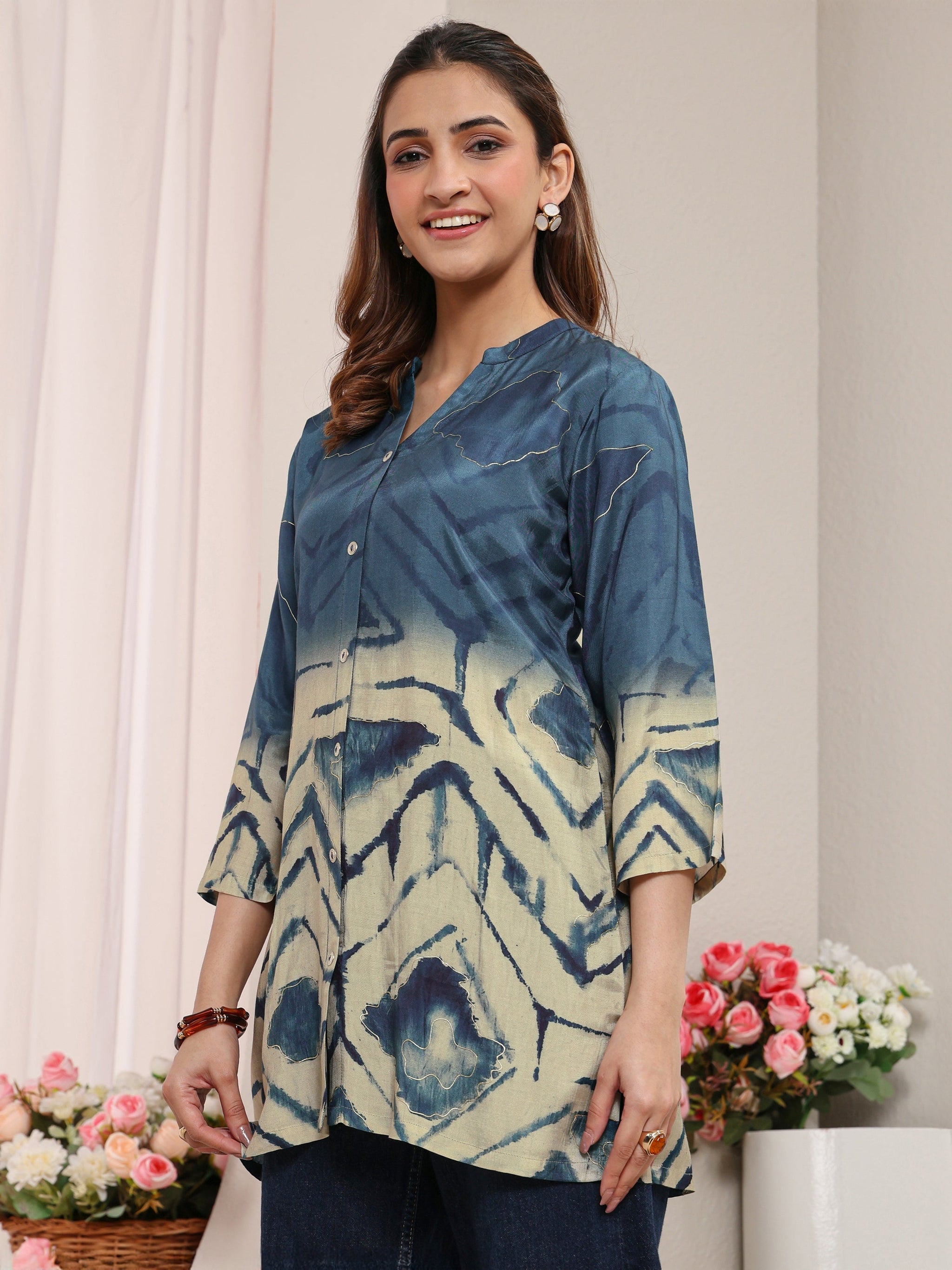 Libas Teal Abstract Printed Muslin Straight Ombre Short Kurti