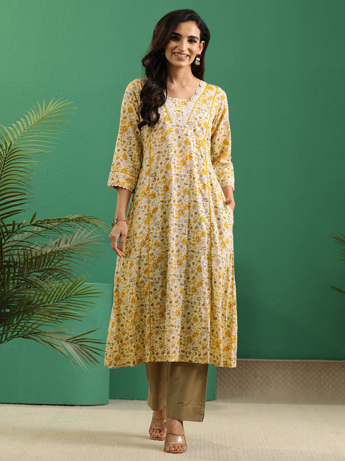 Mameraa Beige Floral Printed Cotton A-Line Kurta