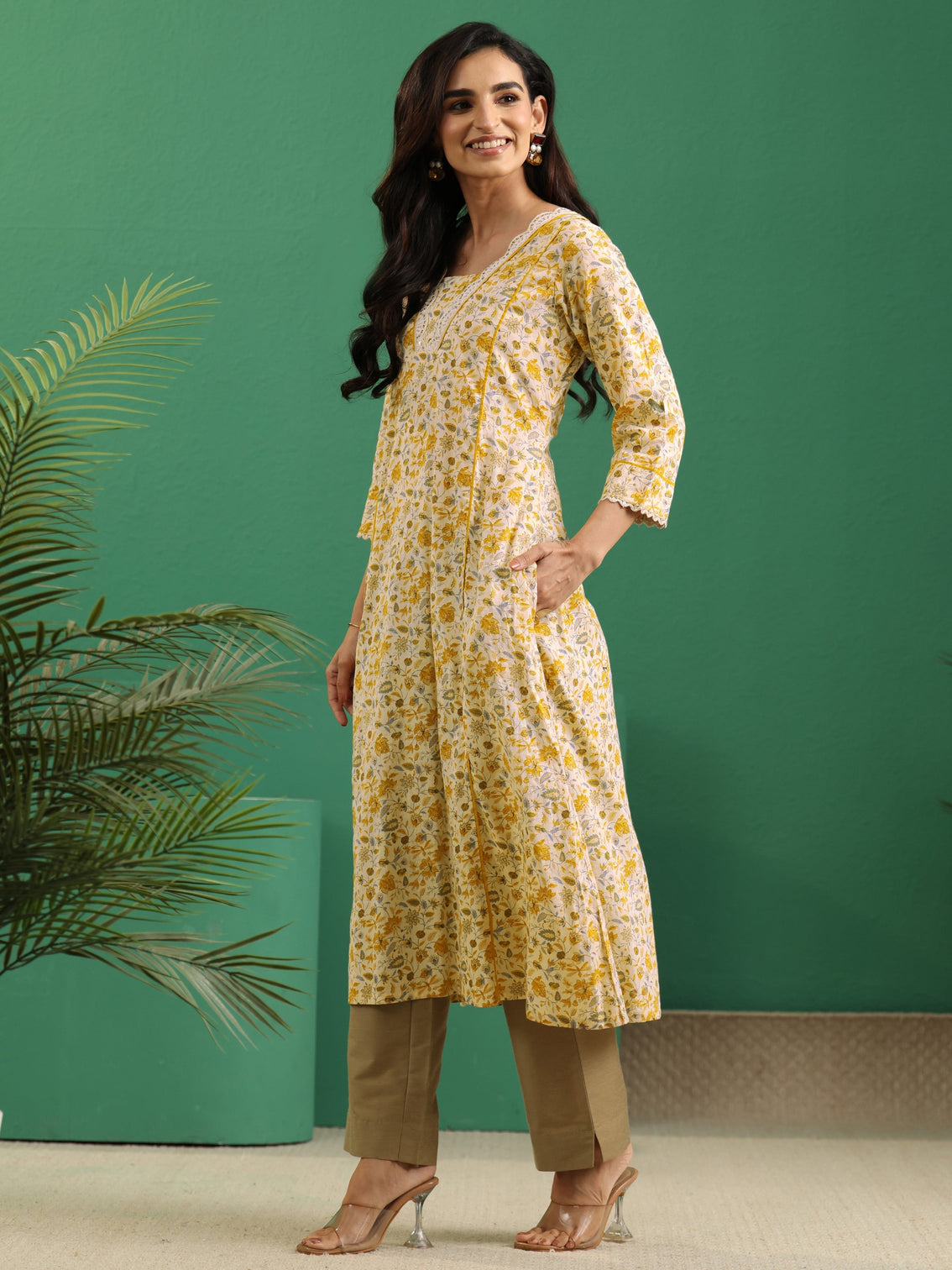 Mameraa Beige Floral Printed Cotton A-Line Kurta