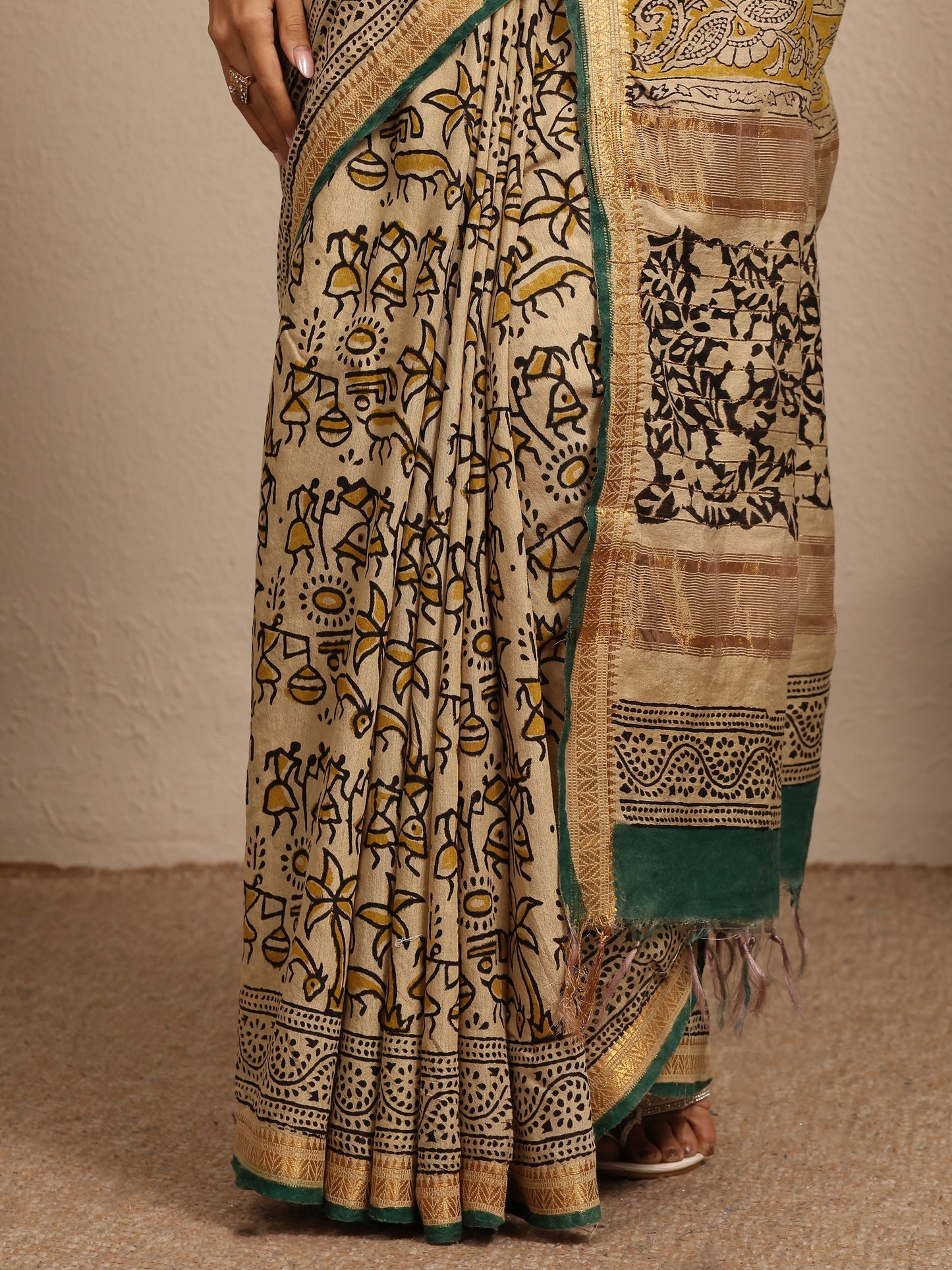 Libas Beige Tribal Printed Cotton Saree With Unstitched Blouse Piece