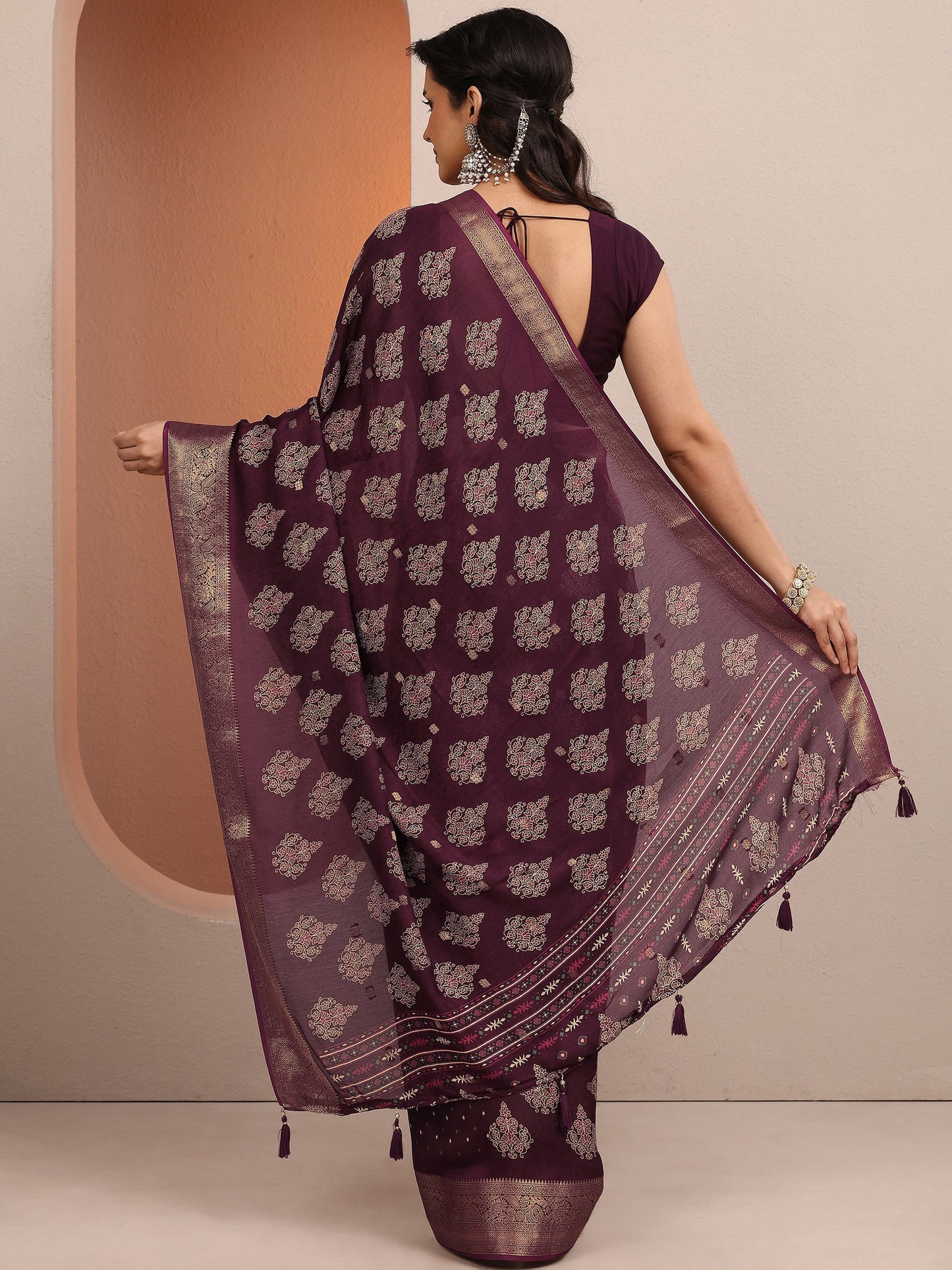 Libas Maroon Printed Silk Blend Saree With Unstitched Blouse Piece