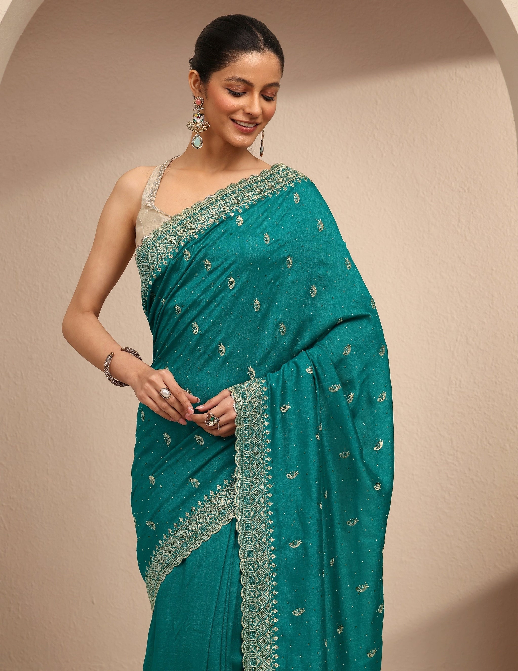 Libas Green Paisley Embroidered Silk Blend Saree With Unstitched Blouse Piece