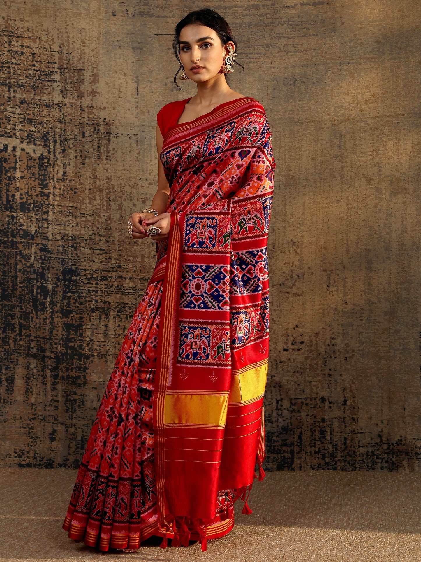 Libas Mustard Abstract Printed Silk Saree With Unstitched Blouse Piece