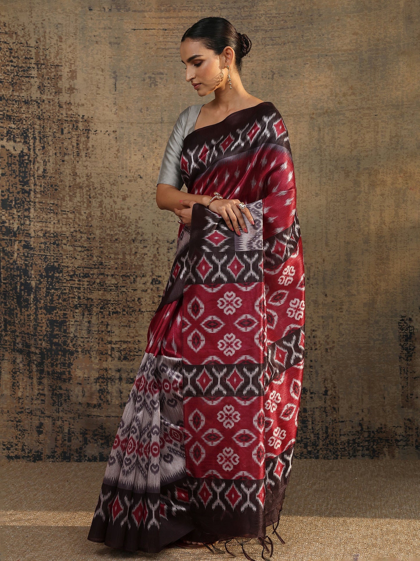 Libas Red Printed Silk Saree With Unstitched Blouse Piece