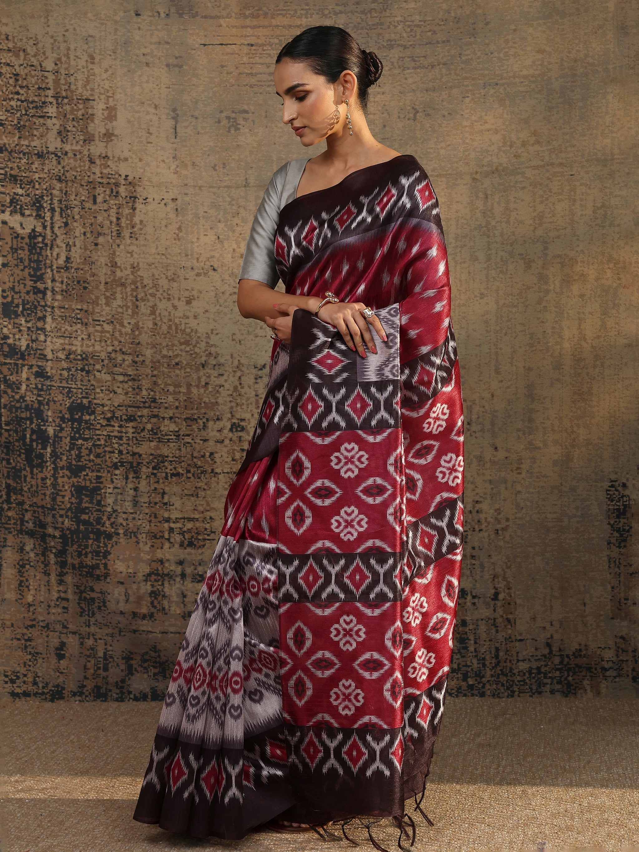Libas Red Printed Silk Saree With Unstitched Blouse Piece