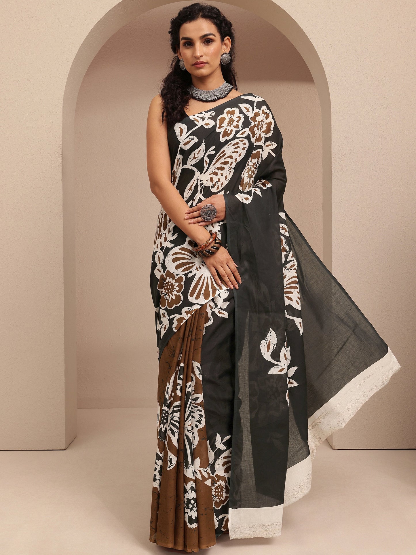 Libas Black Printed Cotton Saree With Unstitched Blouse Piece