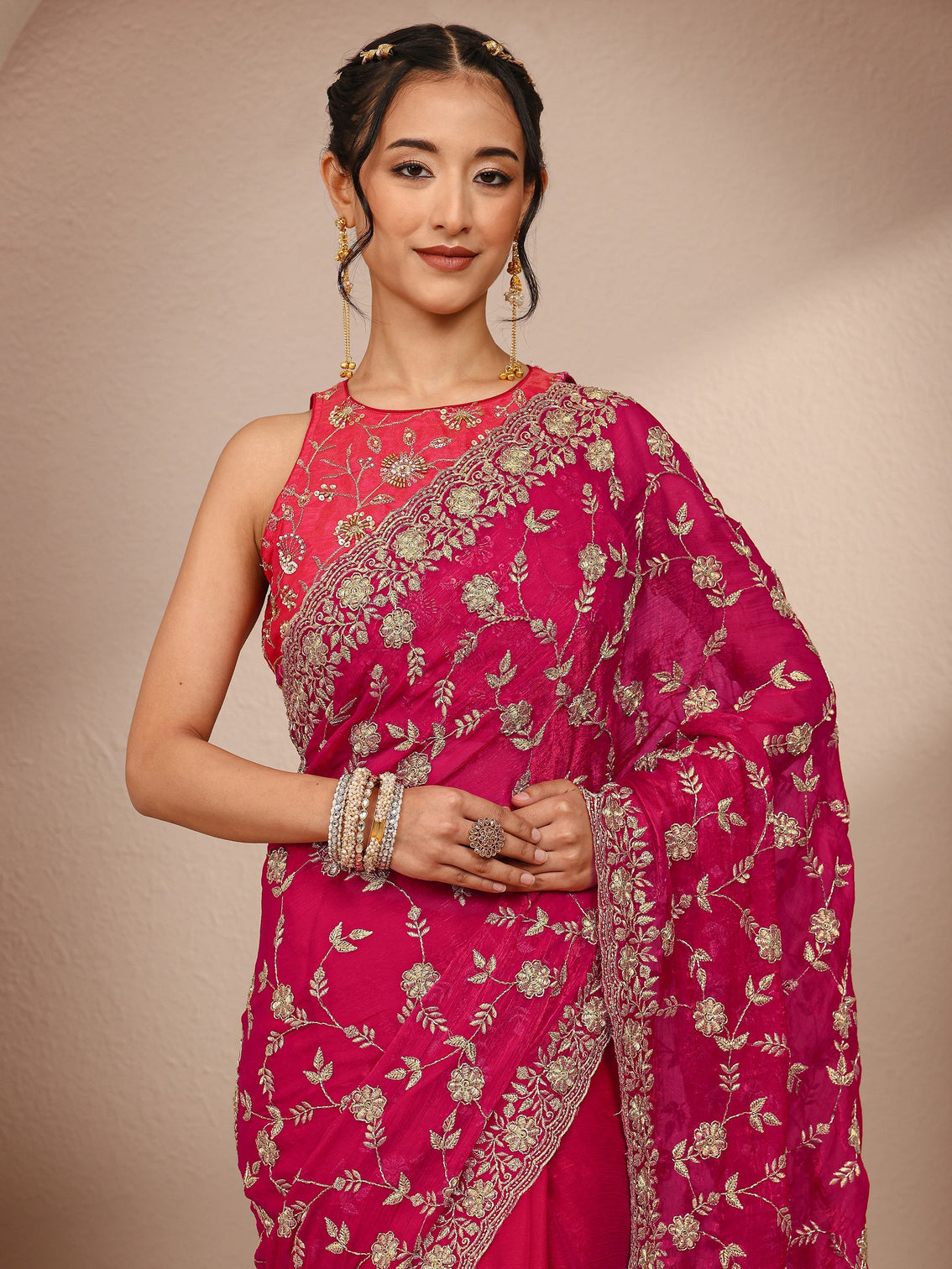 Mameraa Pink Floral Embellished Chiffon Saree With Unstitched Blouse Piece