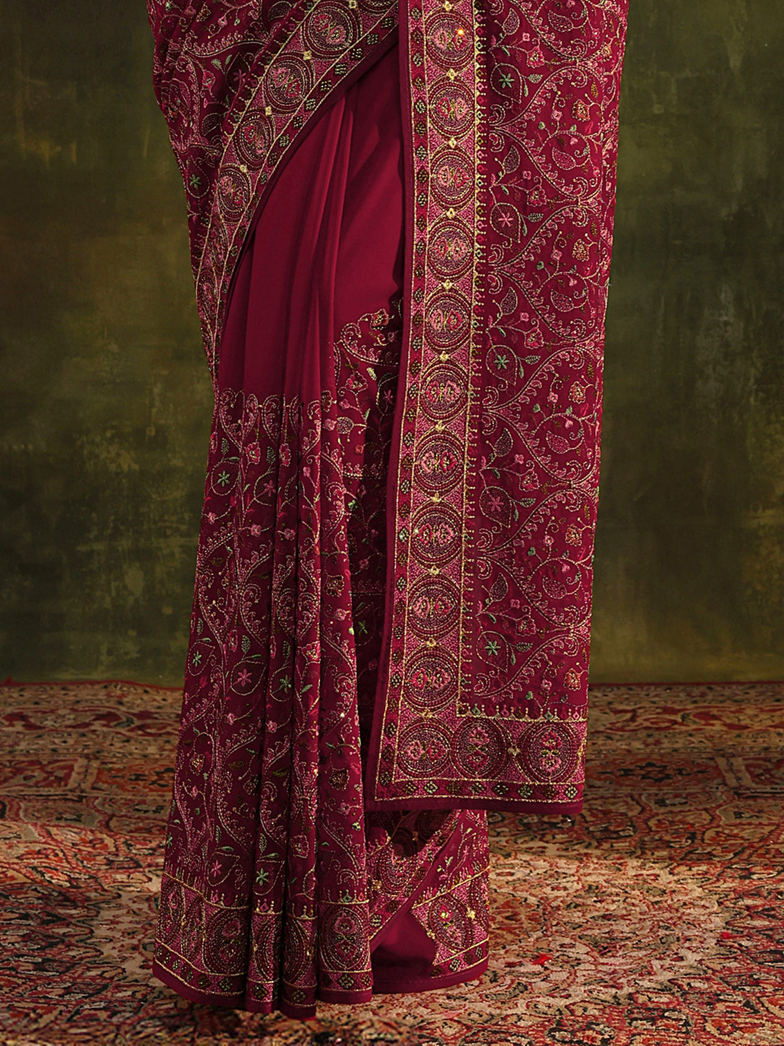 Mameraa Art Red Jamawar Embroidered Georgette Saree With Unstitched Blouse Piece