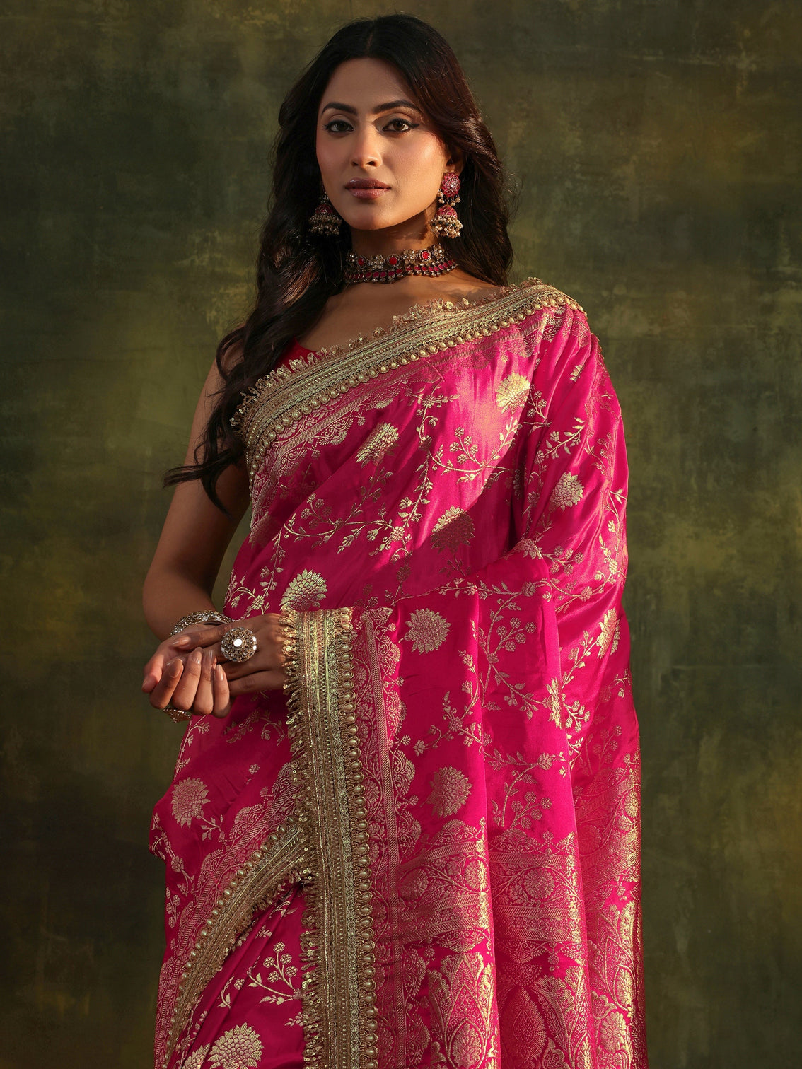 Mameraa Art Pink Banarasi Silk Saree With Unstitched Blouse Piece