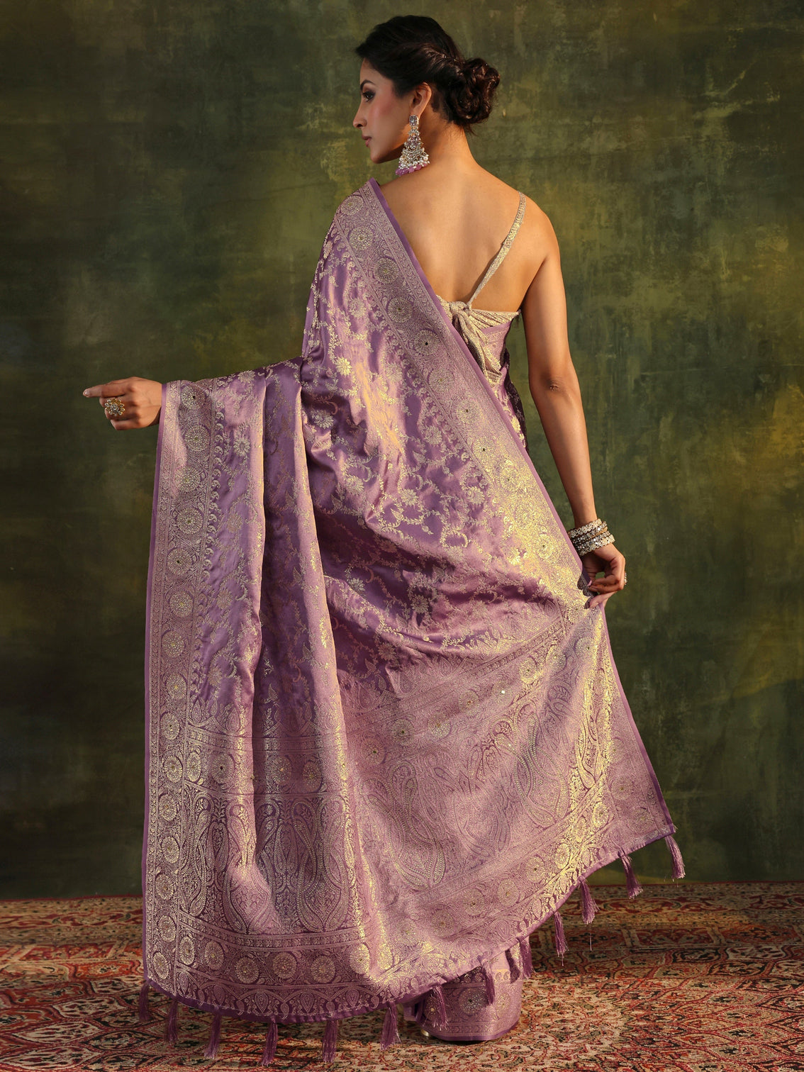 Mameraa Purple Banarasi Satin Saree With Unstitched Blouse Piece