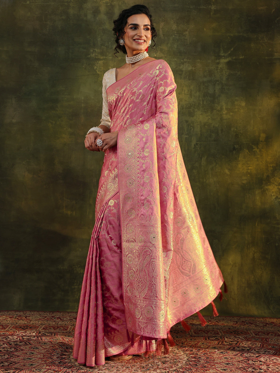 Mameraa Peach Woven Design Satin Banarasi Saree With Unstitched Blouse Piece