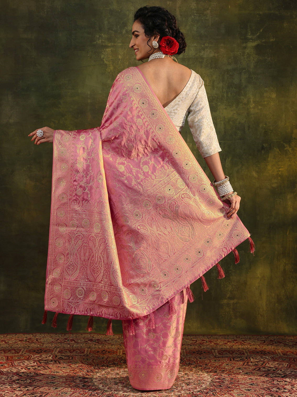 Mameraa Peach Woven Design Satin Banarasi Saree With Unstitched Blouse Piece