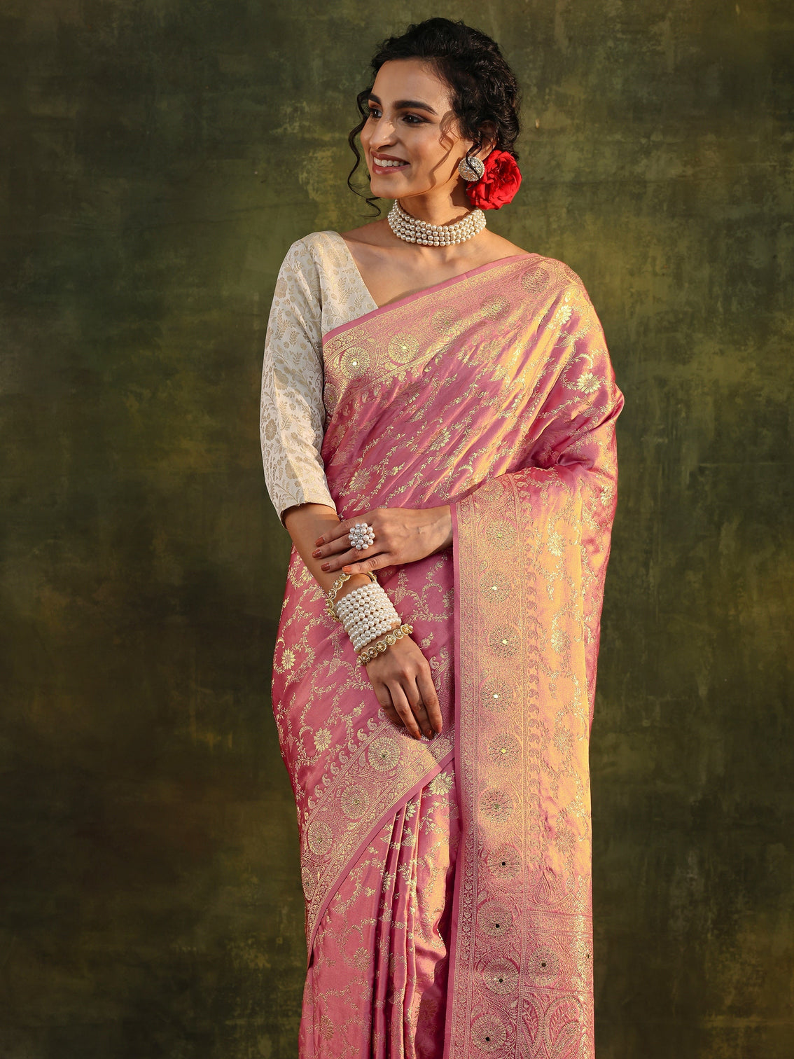 Mameraa Peach Woven Design Satin Banarasi Saree With Unstitched Blouse Piece