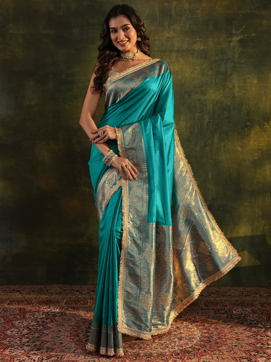 Mameraa Blue Embellished Silk Blend Saree With Unstitched Blouse Piece