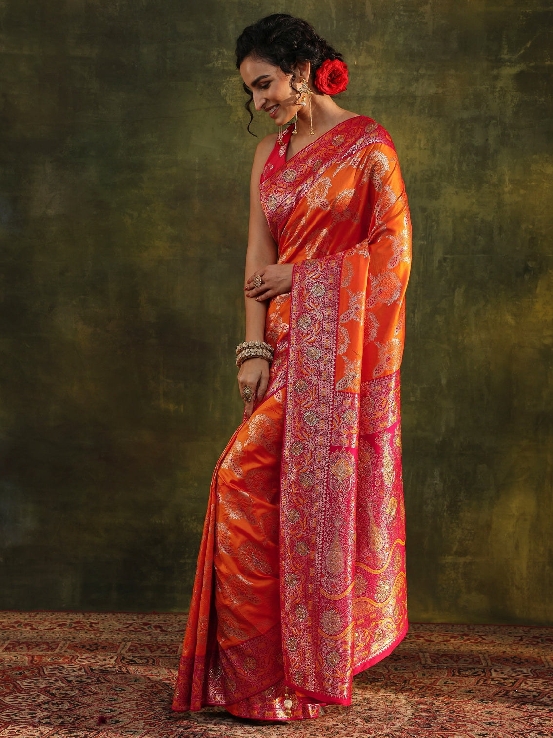 Mameraa Mustard Woven Design Silk Blend Banarasi Saree With Unstitched Blouse Piece