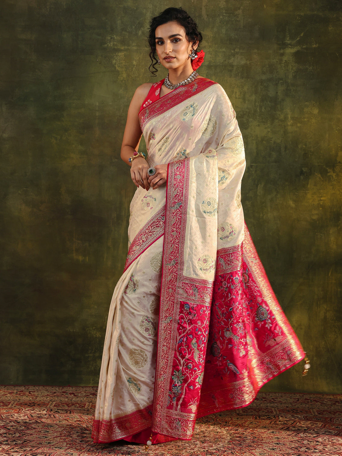 Mameraa Art Off White Ethnic Woven Design Satin Saree With Unstitched Blouse Piece