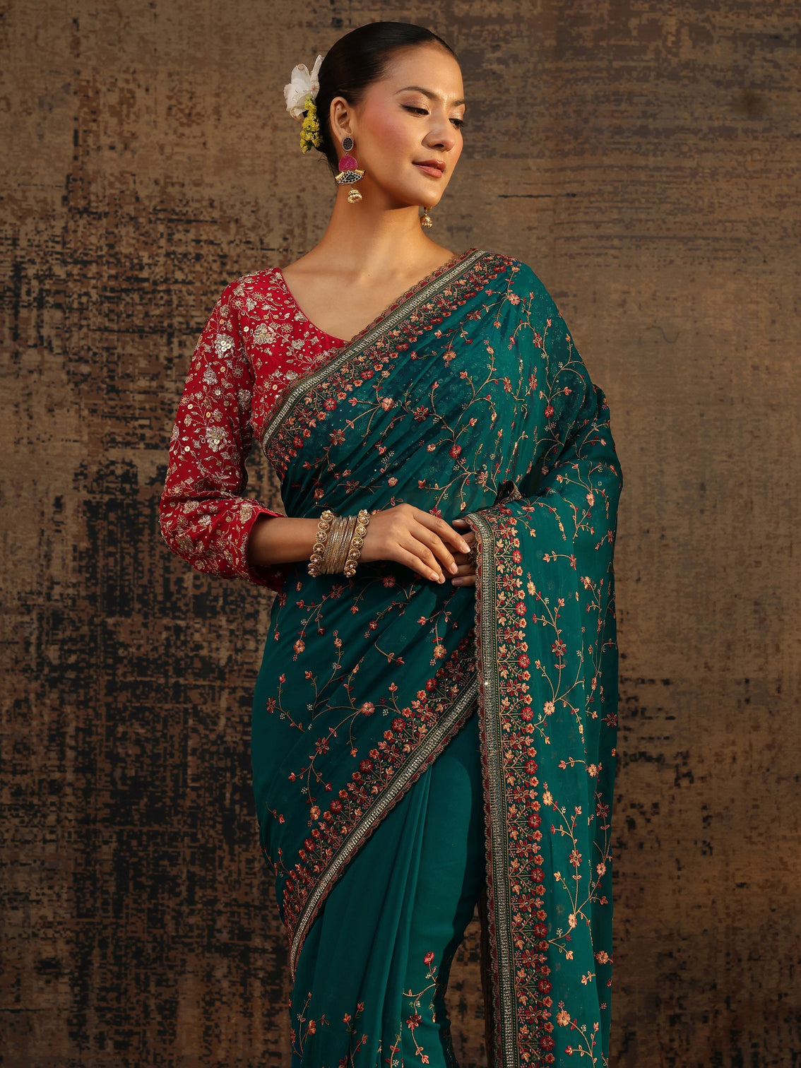 Mameraa Blue Floral Embroidered Net Saree With Unstitched Blouse Piece
