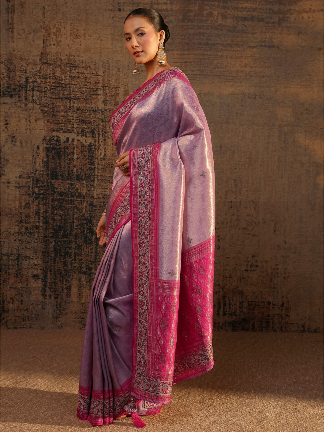 Mameraa Art Lavender Ethnic Motifs Woven Design Silk Blend Saree With Unstitched Blouse Piece