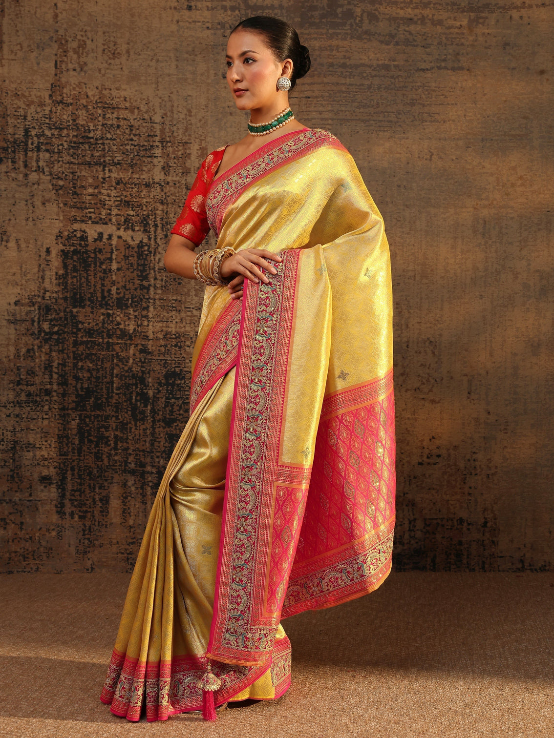 Mameraa Art Mustard Ethnic Motifs Woven Design Silk Blend Saree With Unstitched Blouse Piece