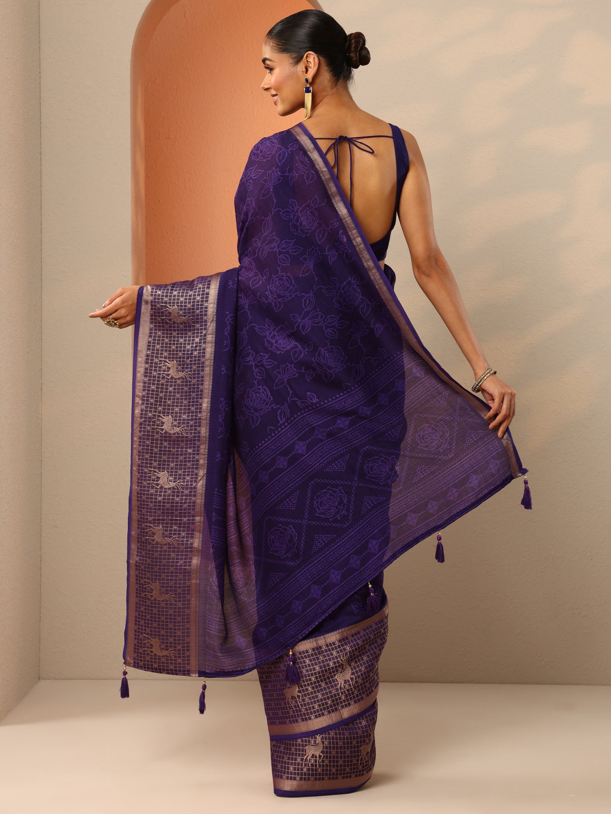 Libas Purple Printed Georgette Saree With Unstitched Blouse Piece