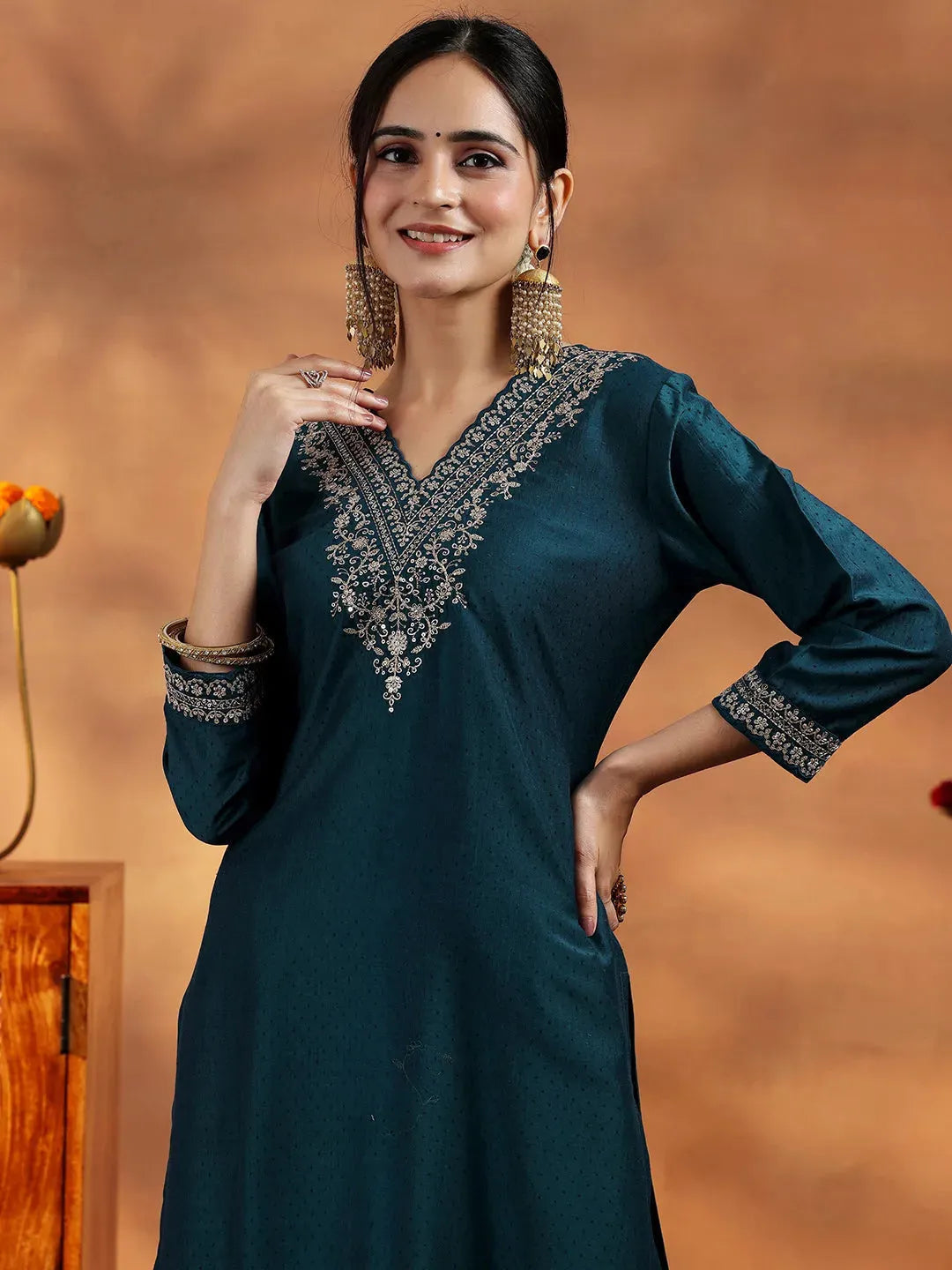 Mameraa Teal Yoke Design Silk Blend Straight Suit With Dupatta