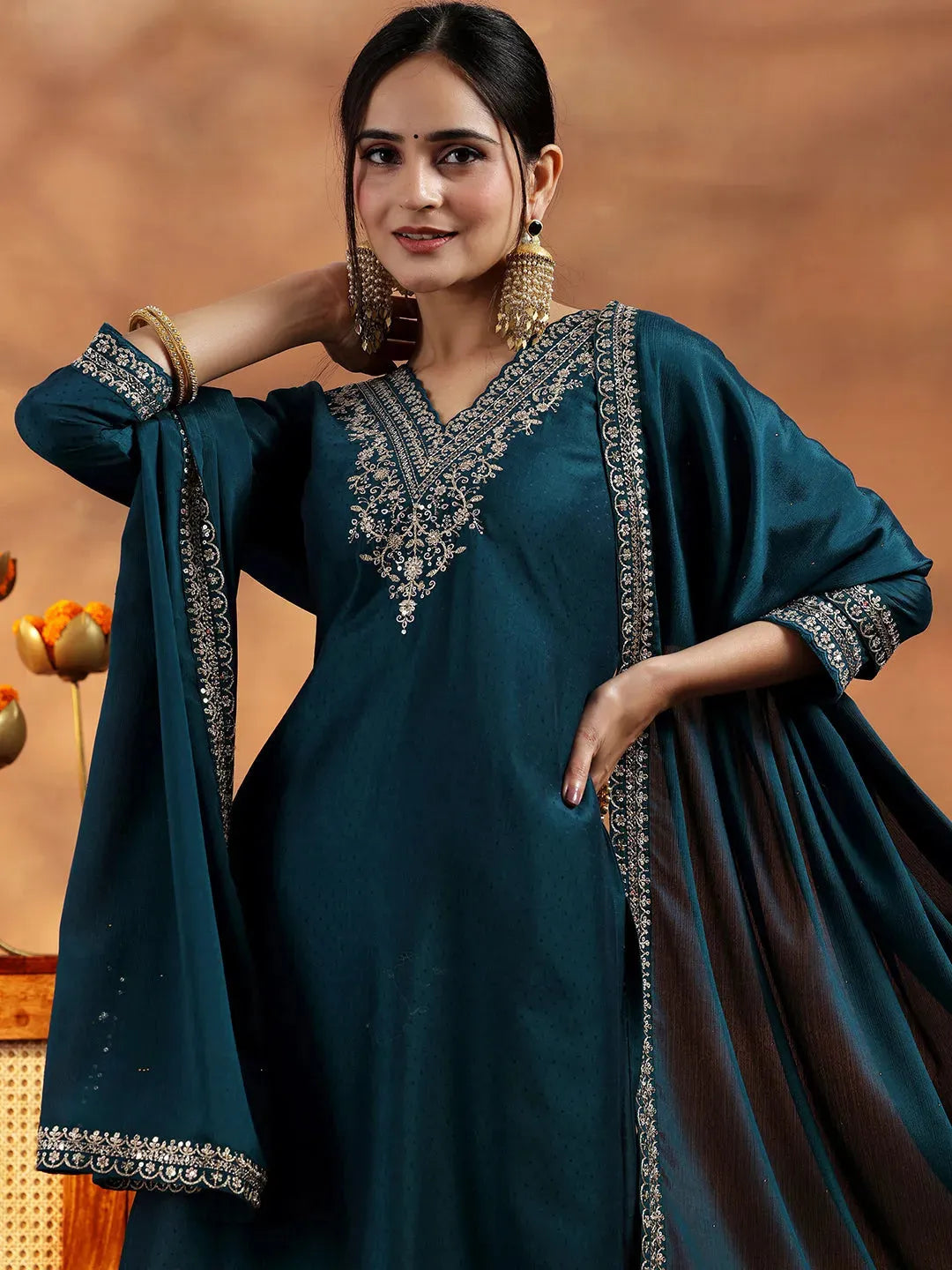 Mameraa Teal Yoke Design Silk Blend Straight Suit With Dupatta