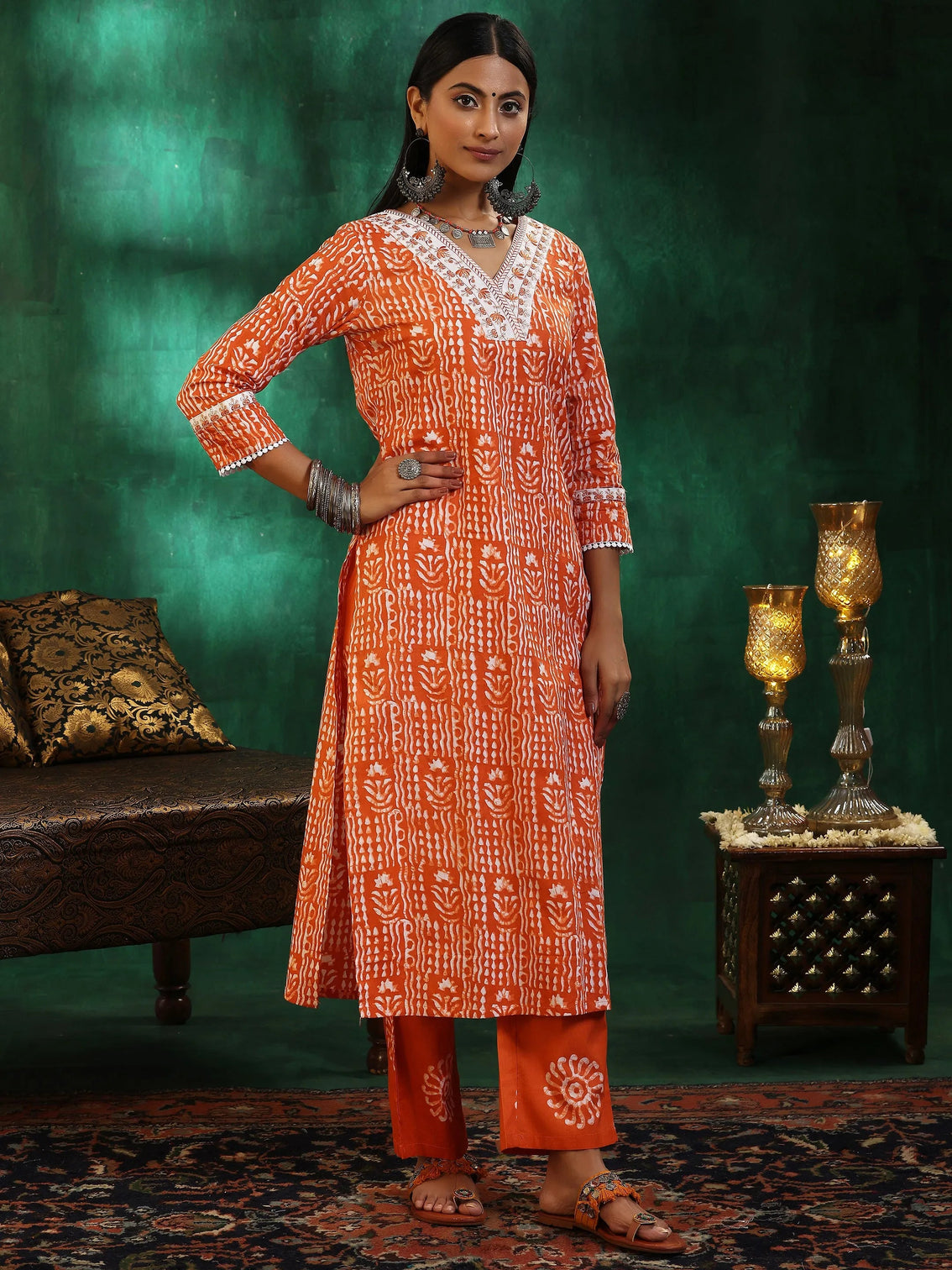 Mameraa Orange Printed Cotton Straight Suit With Dupatta