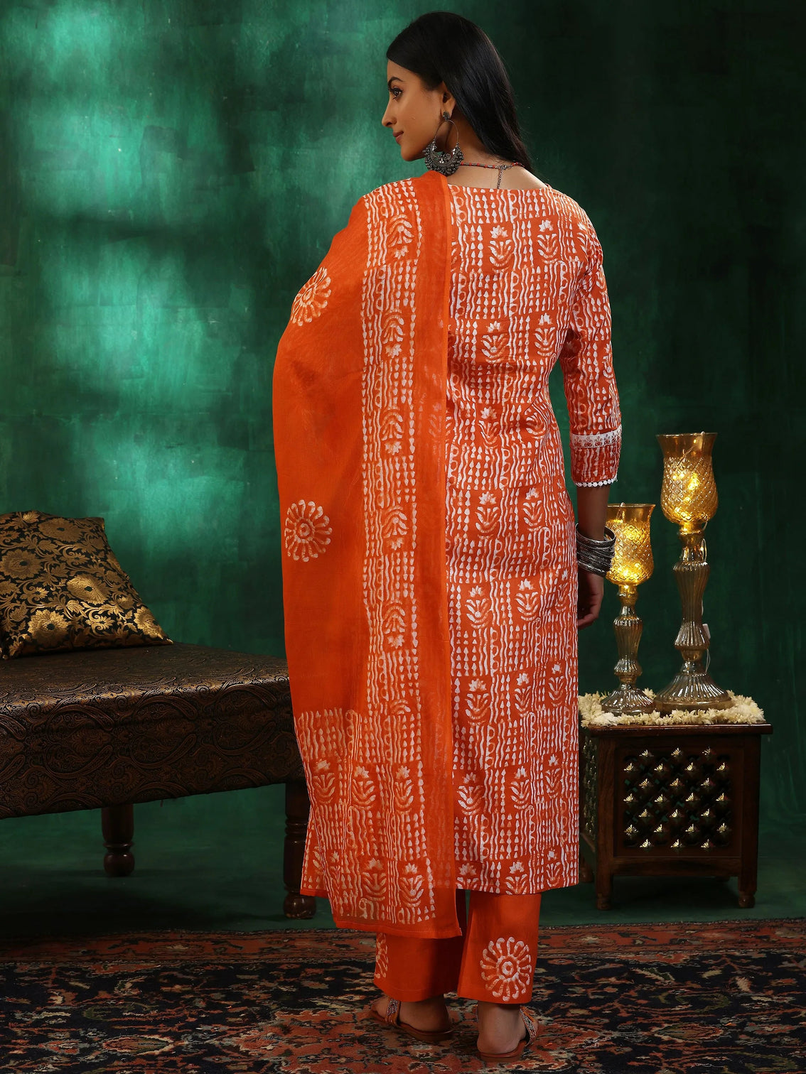 Mameraa Orange Printed Cotton Straight Suit With Dupatta