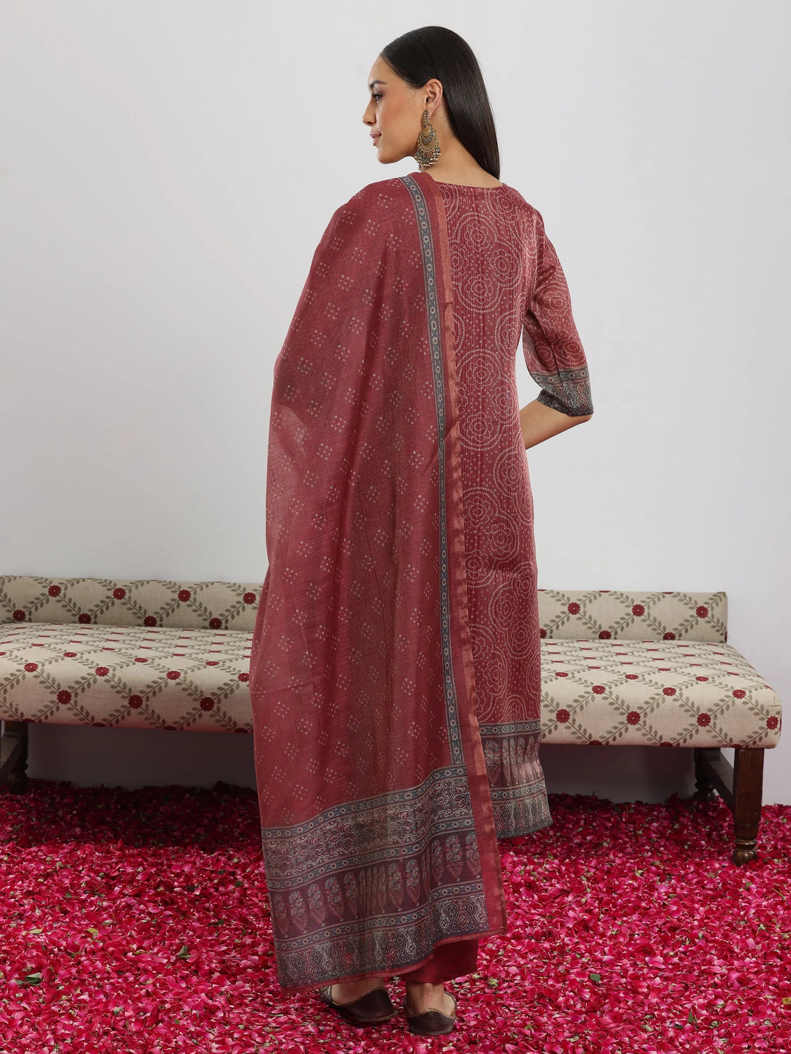 Mameraa Maroon Printed Silk Blend Straight Suit With Dupatta