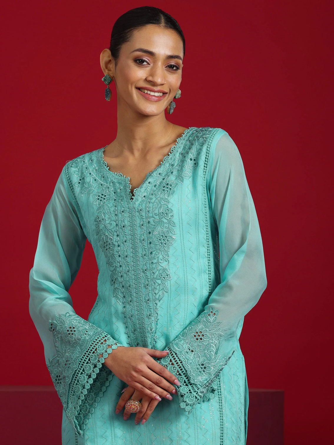 Mameraa Art Turquoise Blue Embroidered Organza Straight Suit With Dupatta