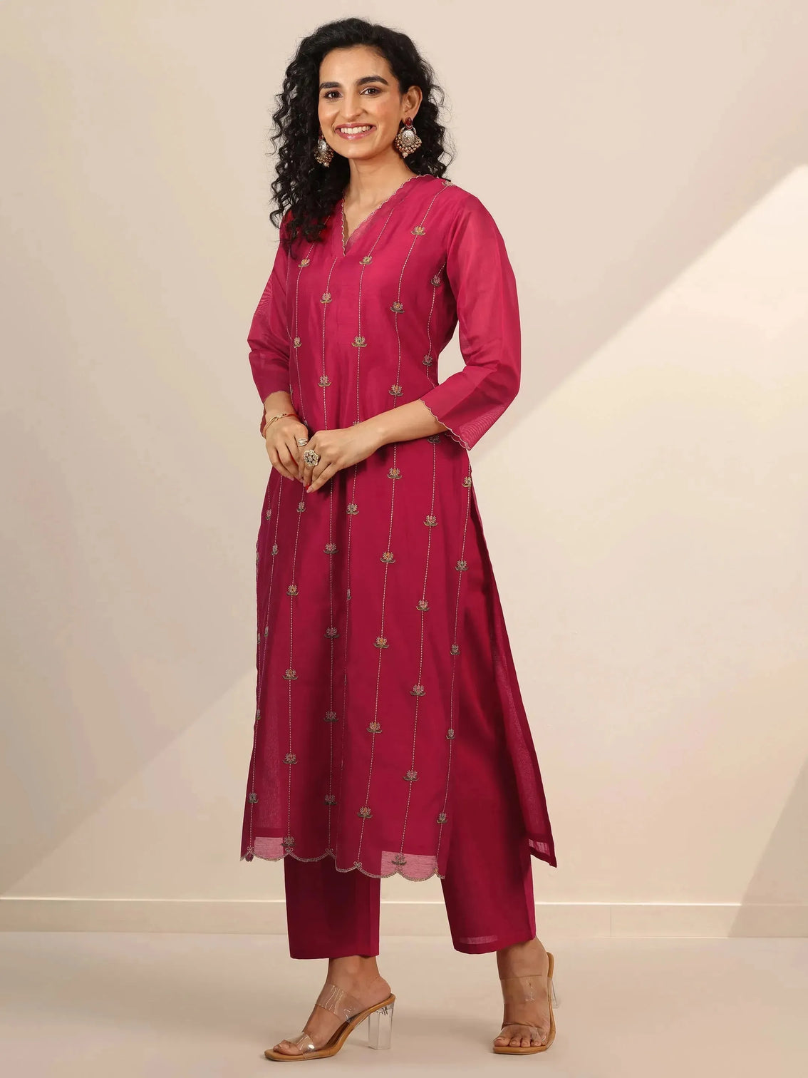 Mameraa Red Embroidered Chanderi Silk Straight Suit Set With Dupatta