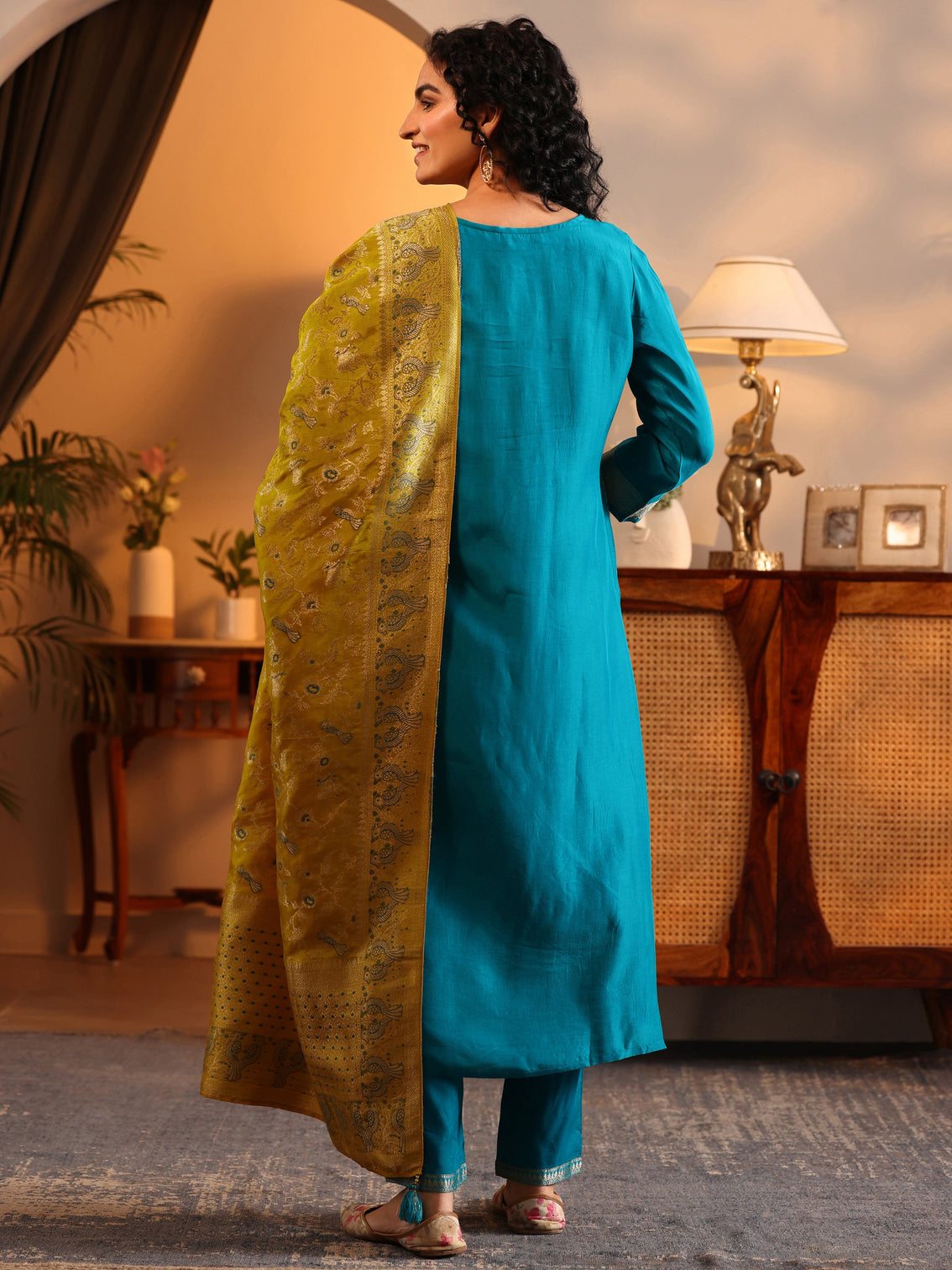 Mameraa Blue Woven Design Silk Blend Straight Suit Set With Dupatta