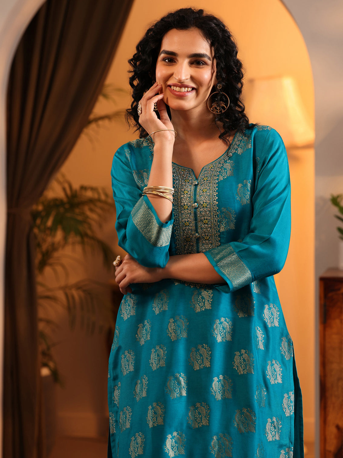 Mameraa Blue Woven Design Silk Blend Straight Suit Set With Dupatta