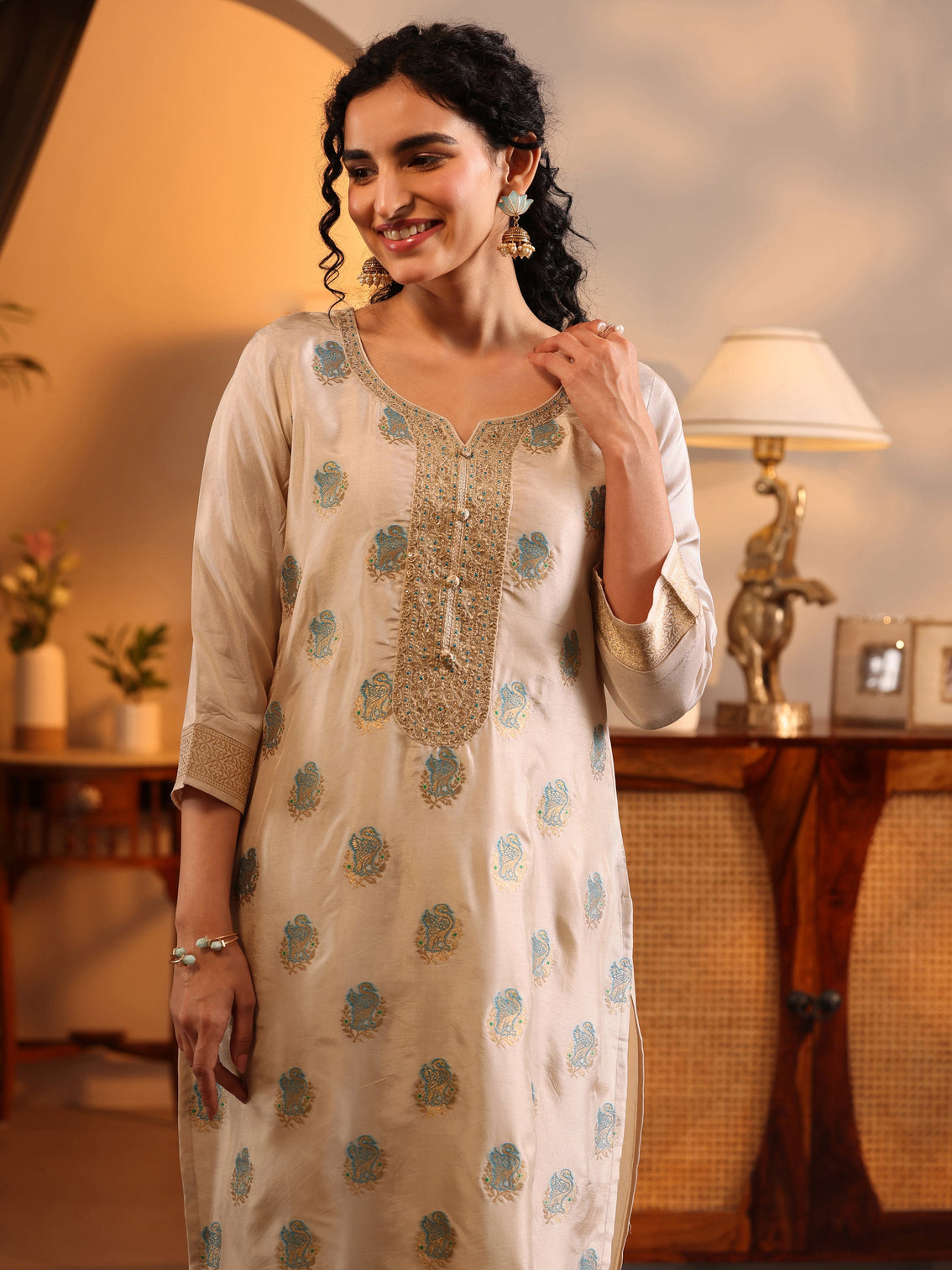 Mameraa Off White Woven Design Silk Blend Straight Suit Set With Dupatta