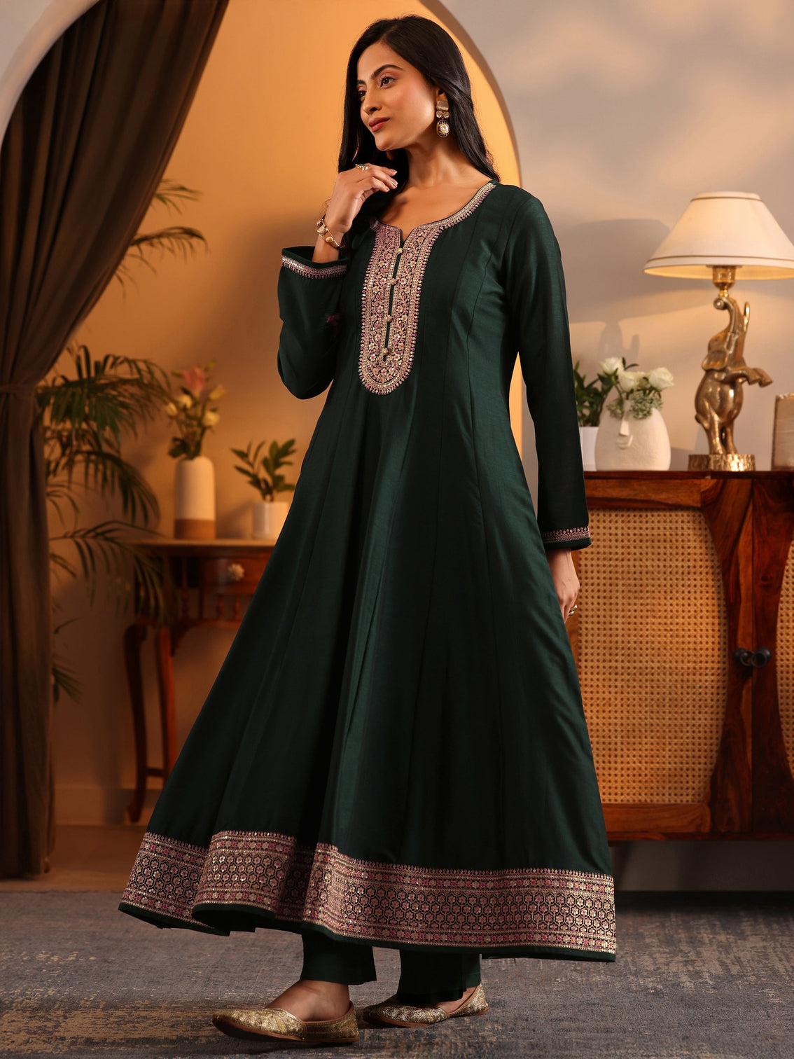 Mameraa Green Woven Design Silk Blend Anarkali Suit Set With Dupatta