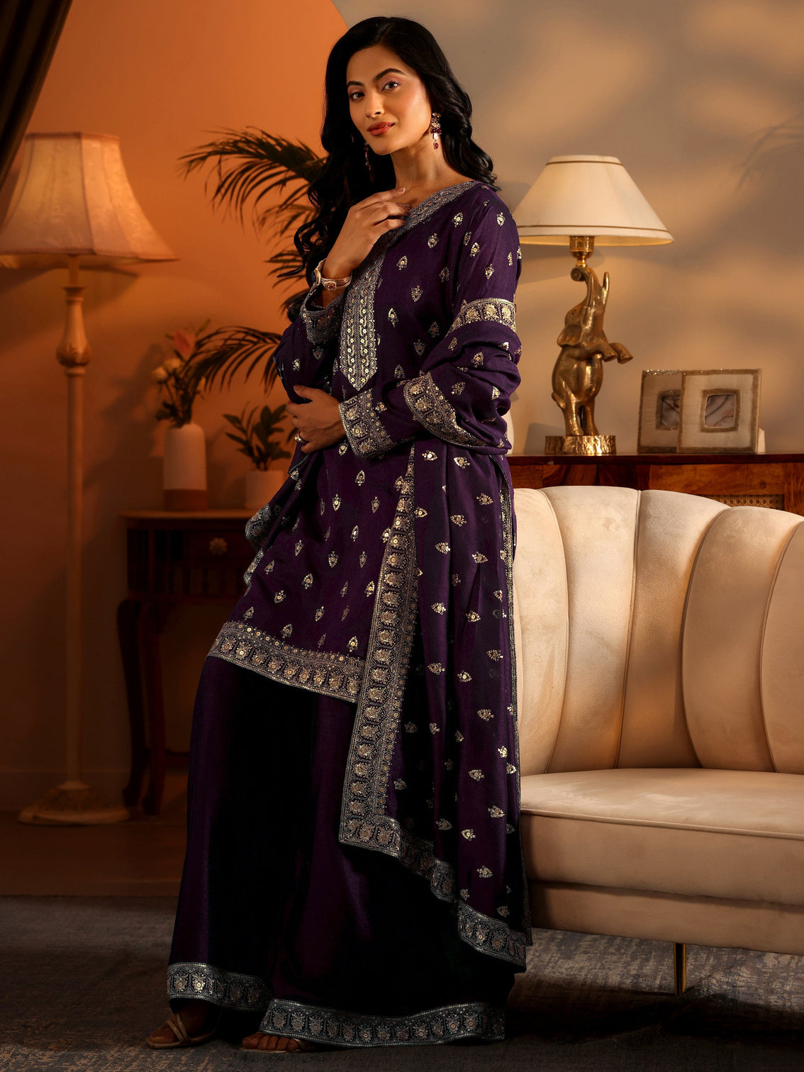 Mameraa Purple Embroidered Silk Blend Straight Suit Set With Dupatta