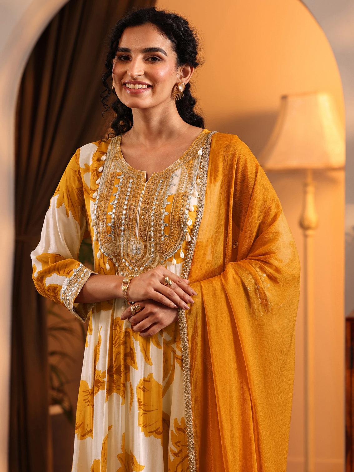 Mameraa Off White Printed Georgette Anarkali Suit Set With Dupatta