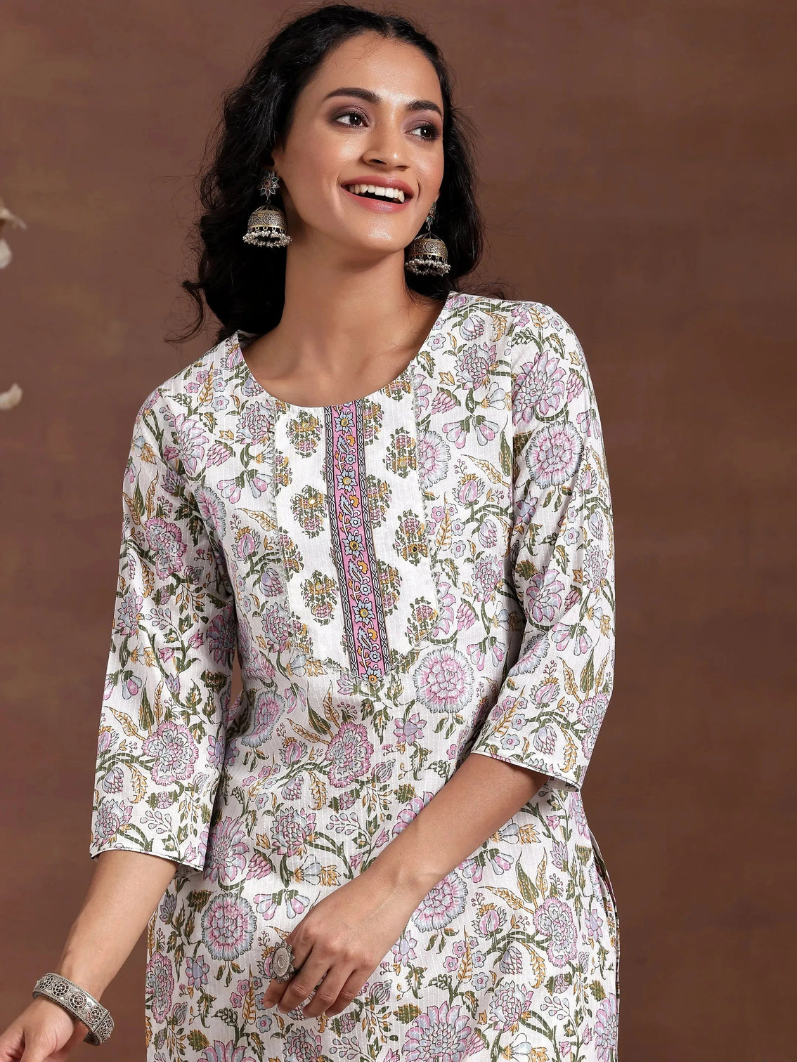 Mameraa Off White Printed Cotton Straight Kurta Set