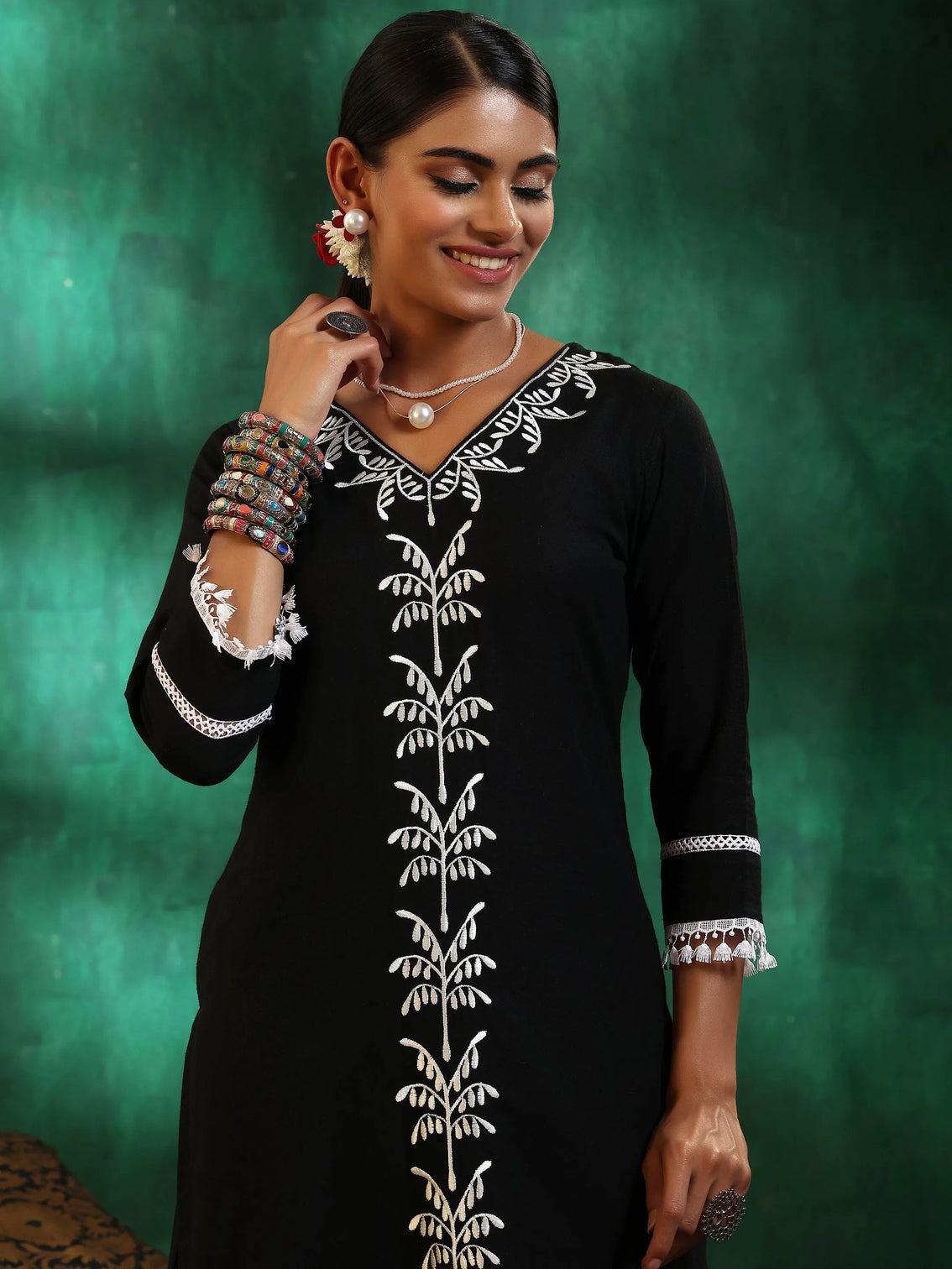 Mameraa Black Embroidered Straight Suit With Dupatta