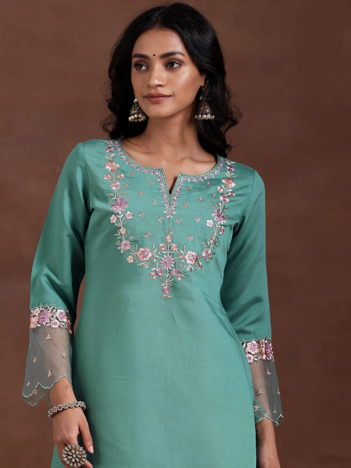 Mameraa Green Yoke Design Silk Blend Straight Suit With Dupatta