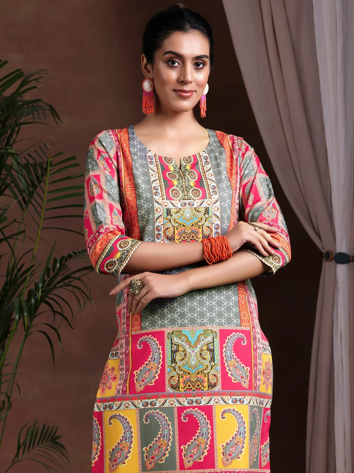 Mameraa Multi Printed Poly Crepe Straight Suit With Dupatta