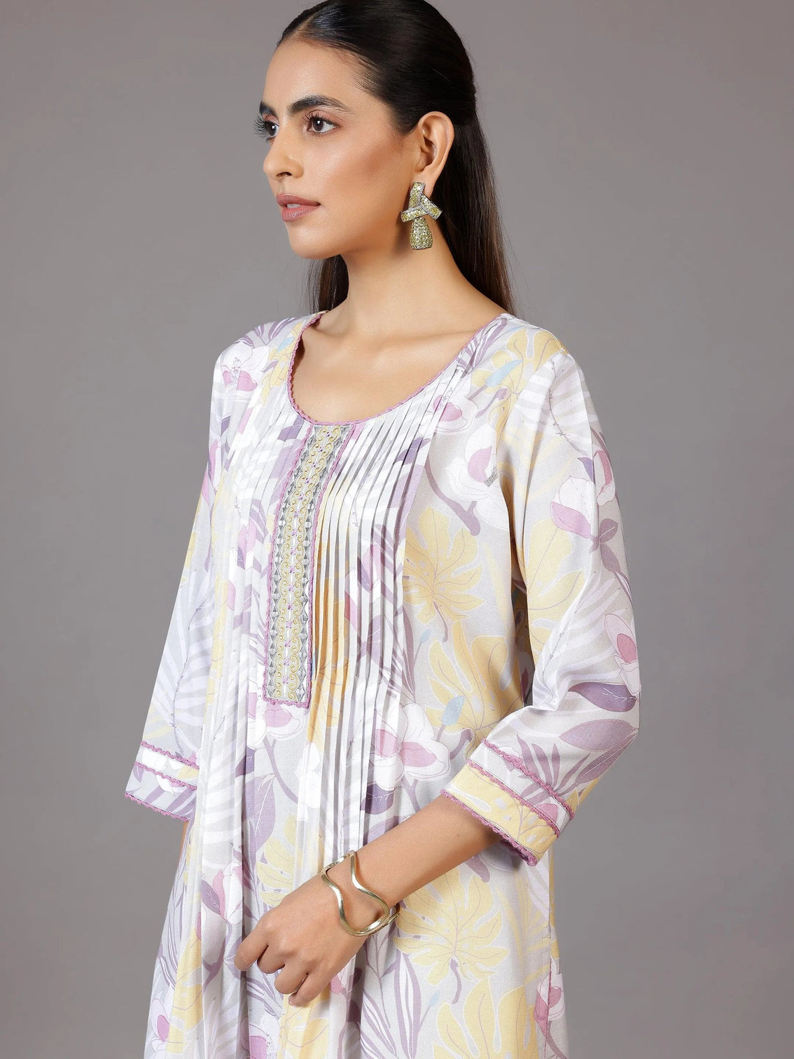 Mameraa Grey Printed Cotton Blend A-Line Kurta With Palazzos & Dupatta