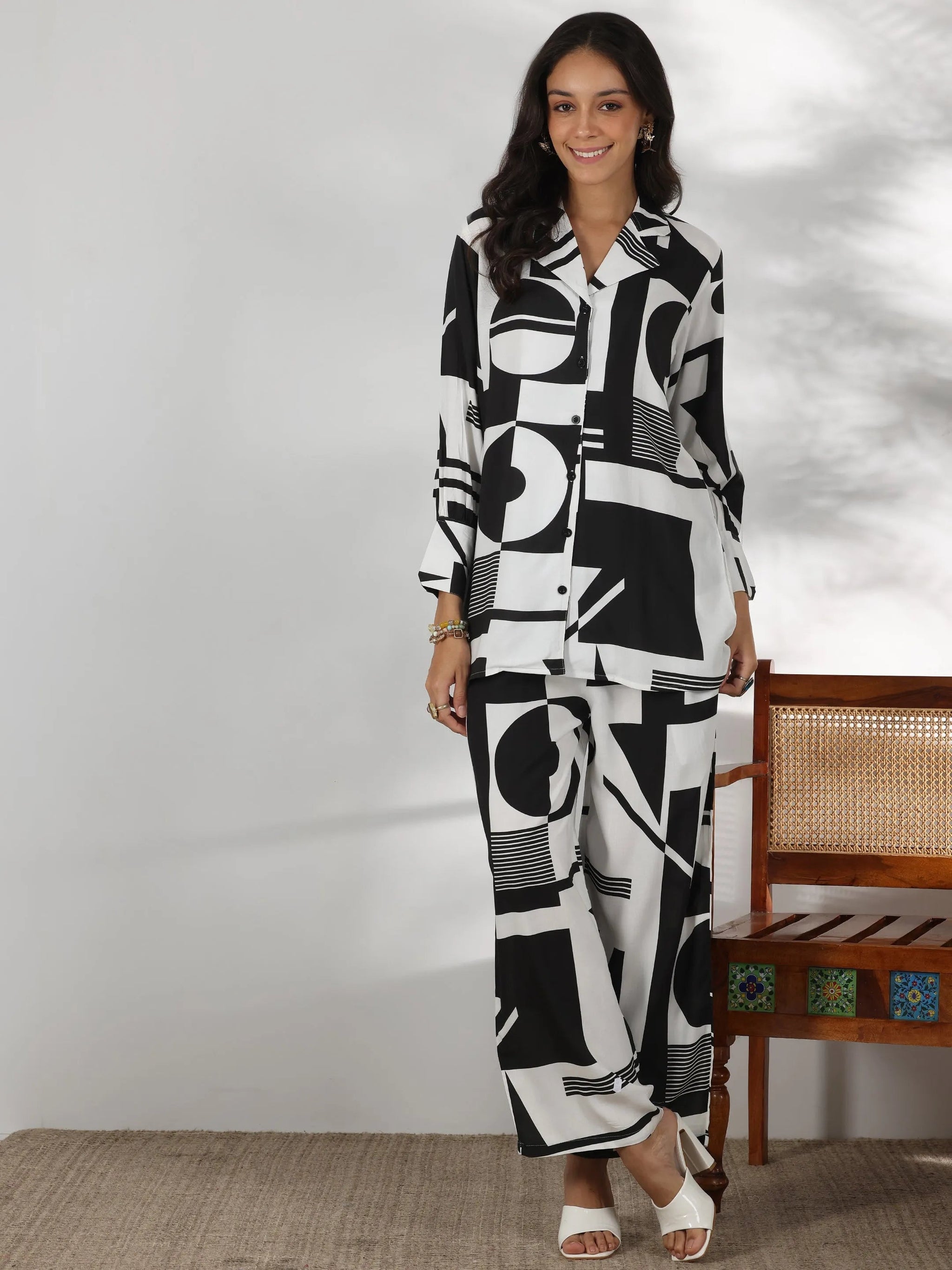 Gerua White Printed Rayon Co-Ords